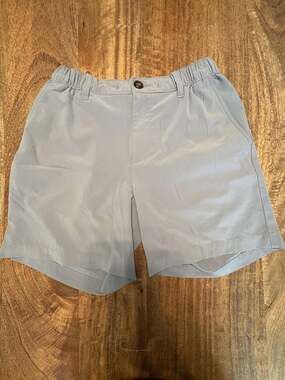 Chubbies Shorts Mens Small Gray Chino 6 Inch Inseam Elastic Pockets Stretch